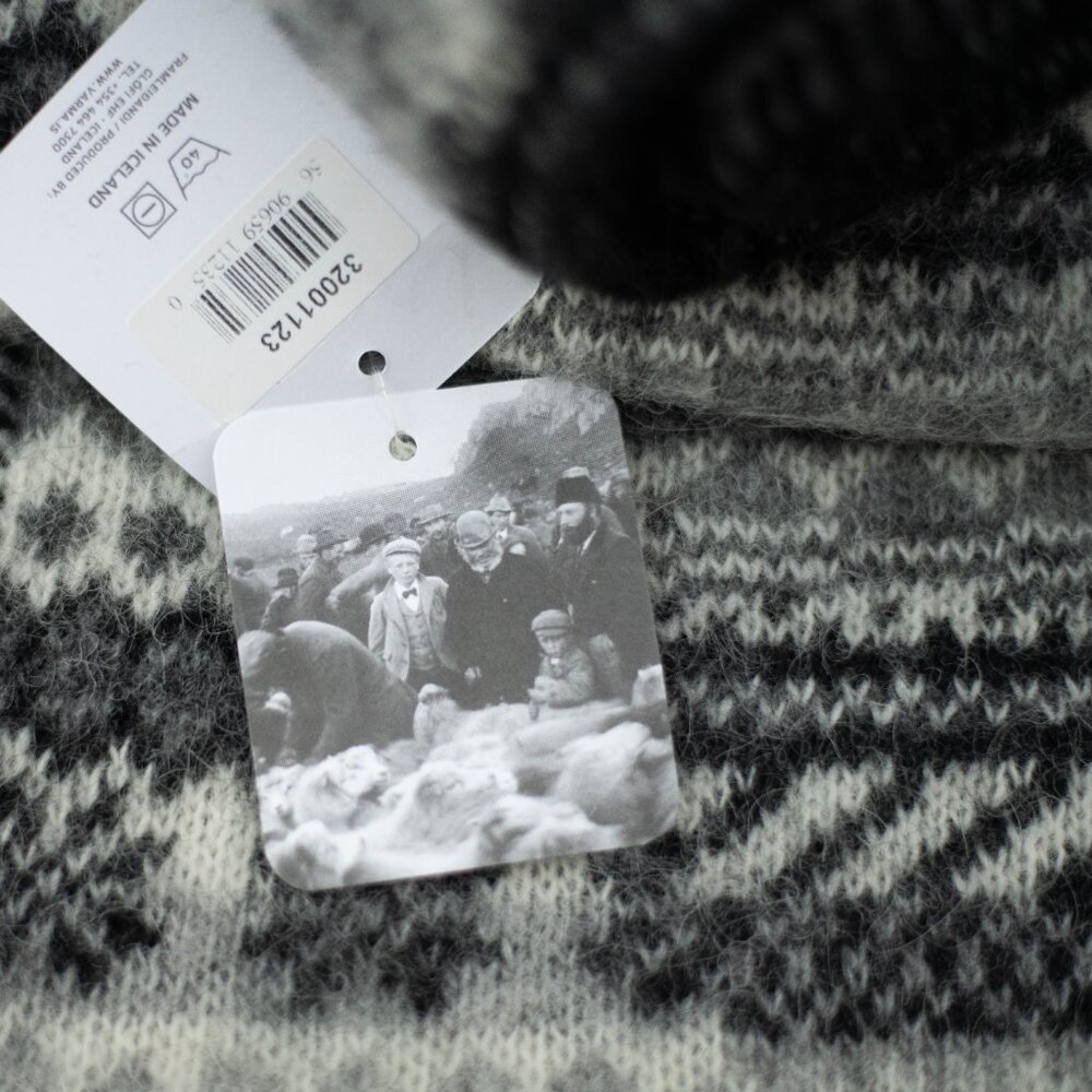 Varma Iceland Wool Scarf Gray Black White 100"x10" Nordic Fair Isle NWT Warm - Picture 3 of 9